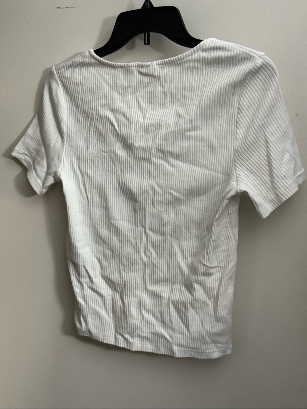 White Ribbed Button-Front Short Sleeve Top - Picture 3 of 3